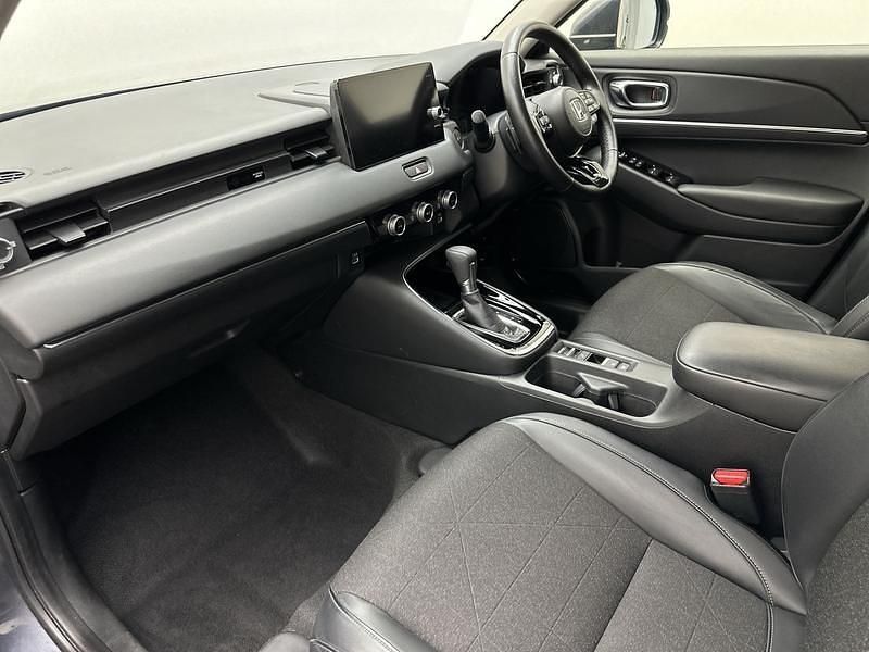 Used Honda HR-V Advance 131 HP (96 kW) 2022 Grey SUV