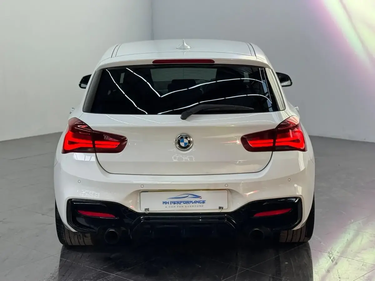 Used BMW 118 M Sport 134 HP (98 kW) 2017 White Hatchback