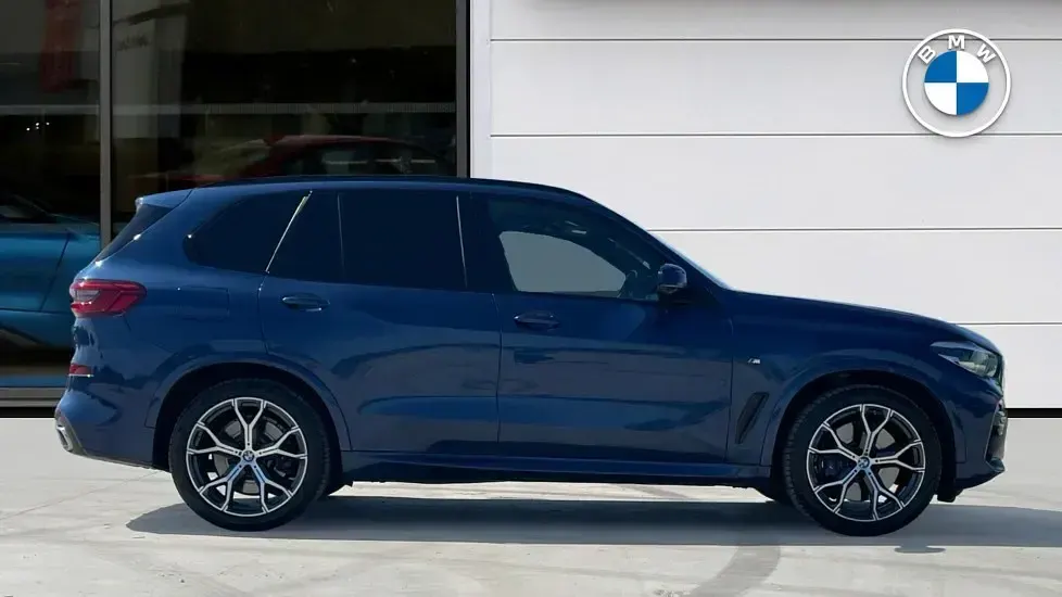 Used BMW X5 M Sport 261 HP (191 kW) 2019 Blue SUV