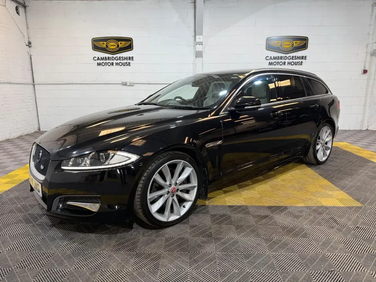 Usado Jaguar XF Sportbrake Portfolio 2014 Preto Carrinha