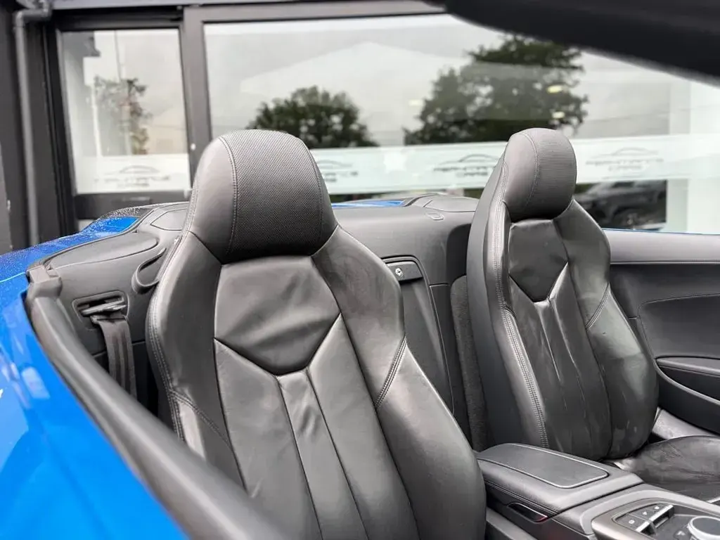Used Audi R8 Spyder Advanced 540 HP (397 kW) 2017 Blue Cabriolet