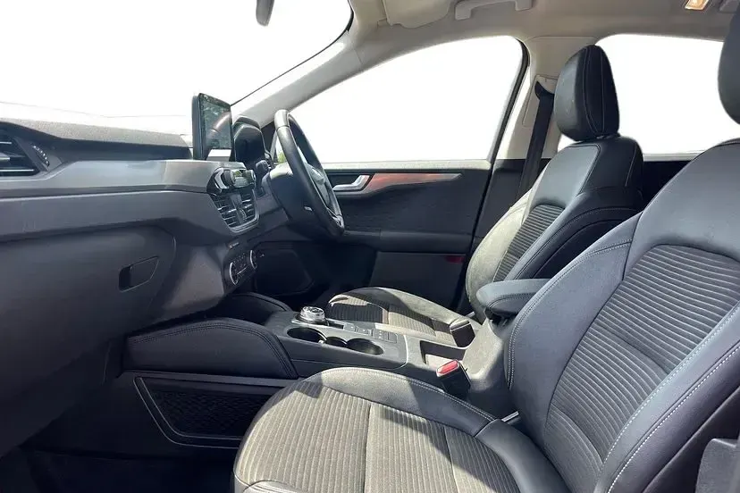Used Ford Kuga Titanium 187 HP (137 kW) 2020 Lucid red SUV