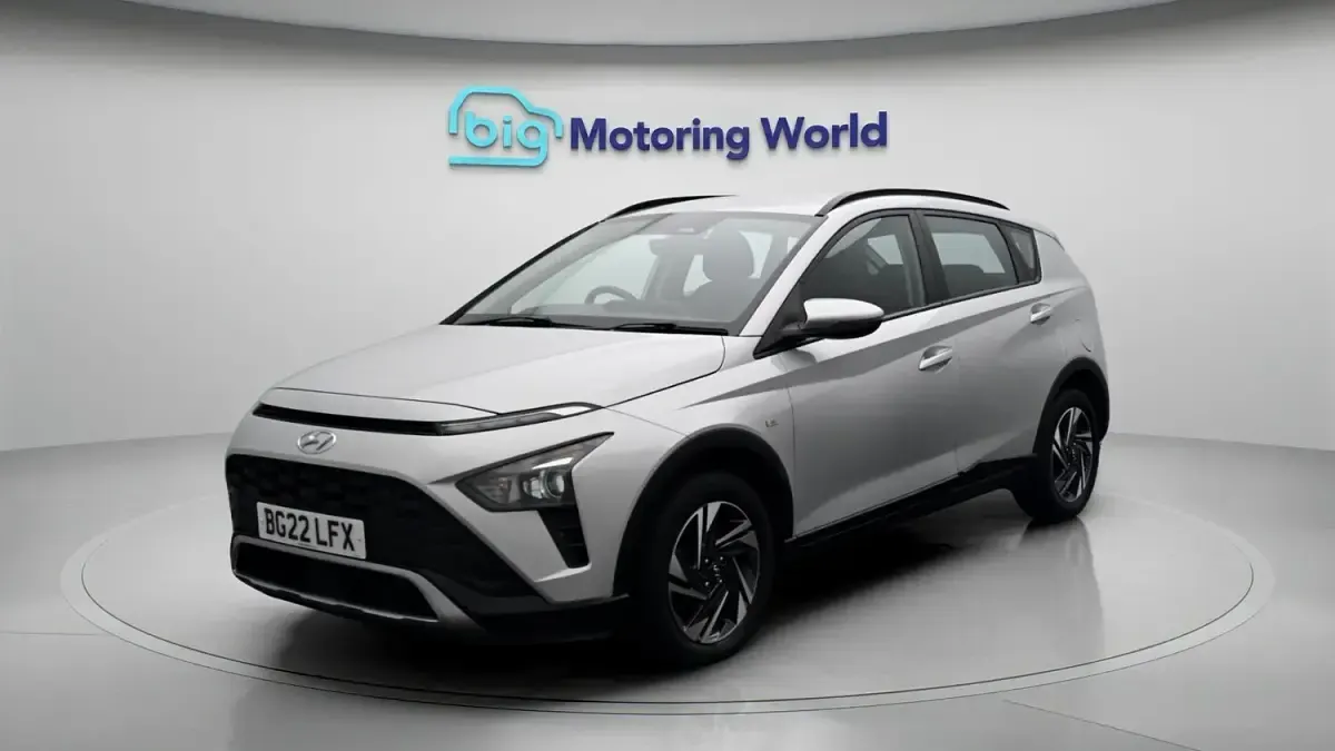 Used Hyundai Bayon SE 100 HP (73 kW) 2022 Silver SUV