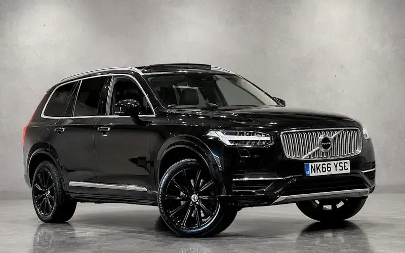 Used Volvo XC90 Inscription 407 HP (299 kW) 2017 SUV