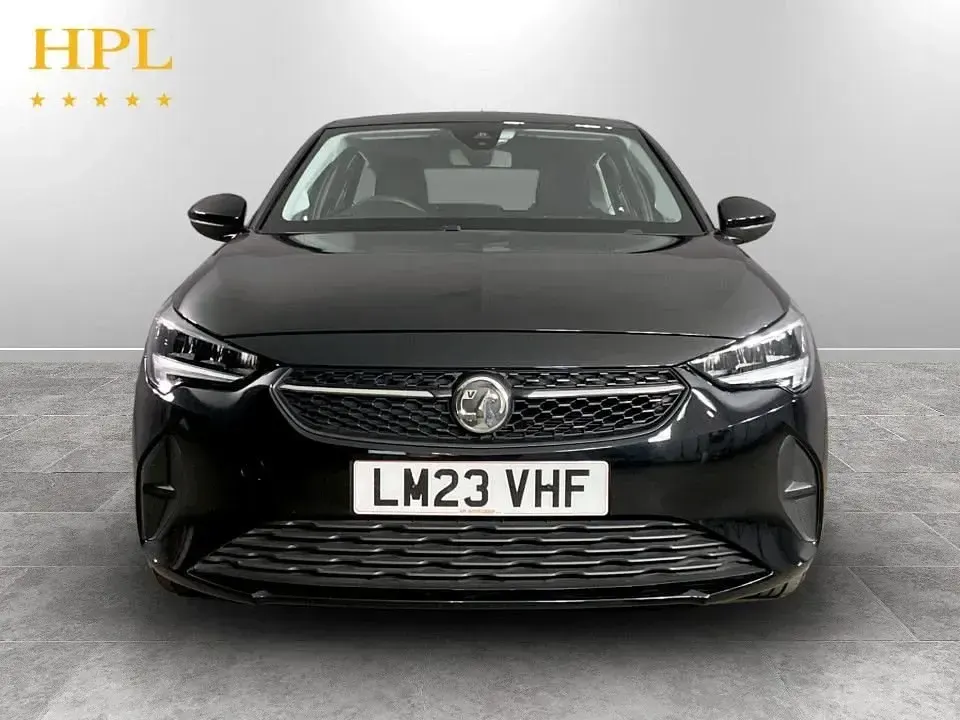 Second-hand Vauxhall Corsa Design Edition 75 CP (55 kW) 2023 Negru Hatchback