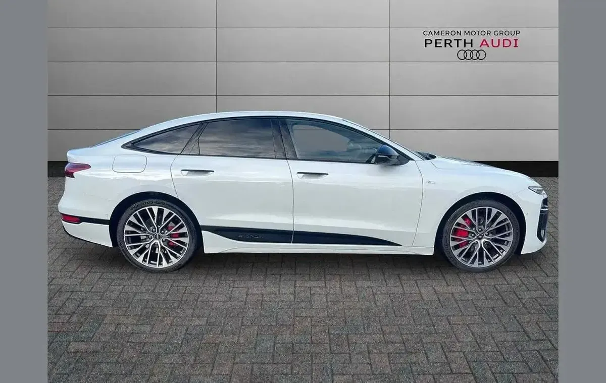 Used Audi A6 e-tron Comfort 314 kW (428 HP) 2025 White Sedan