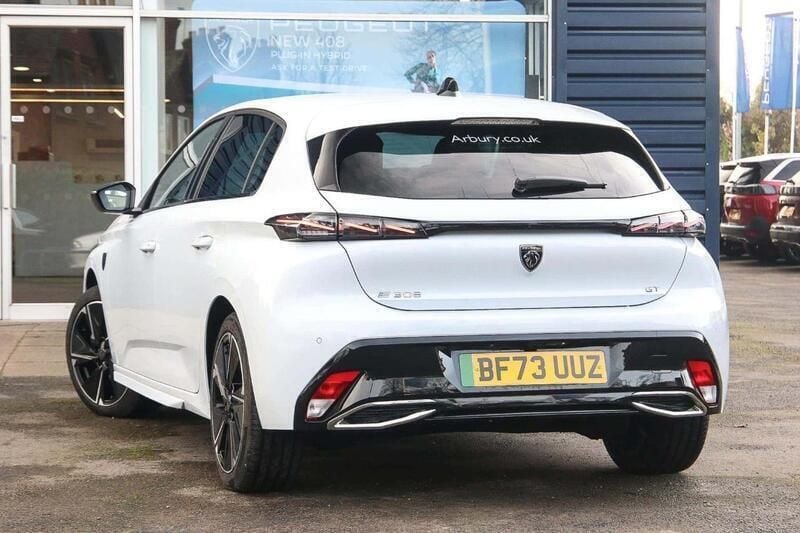 White Used 2023 Peugeot e-308 GT Hatchback | £20,000 (Super price) - Image 1/4