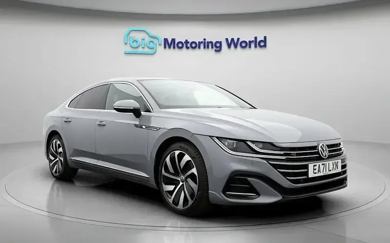 Usado VW Arteon R-line 150 HP (110 kW) 2024 Carrinha