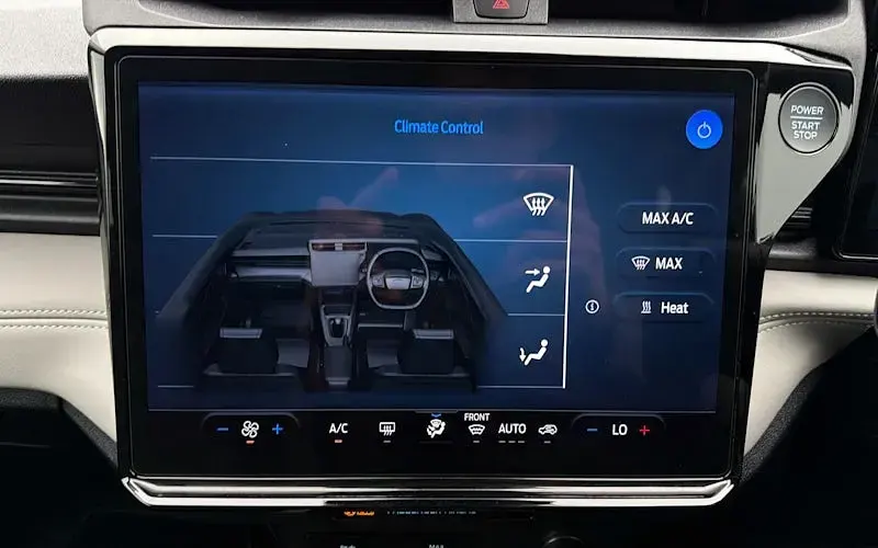 New Ford Puma Gen-E Select 123 kW (168 HP) 2025 Silver SUV