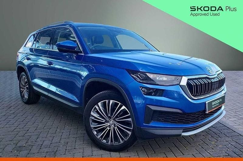 Used Skoda Kodiaq SE L Executive 110 HP (80 kW) 2023 Race blue metallic SUV