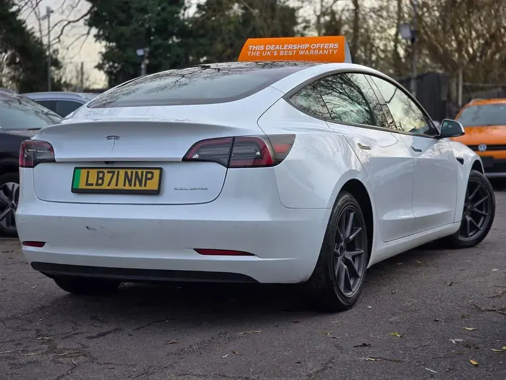 Used Tesla Model 3 Long Range AWD 366 kW (498 HP) 2021 Sedan
