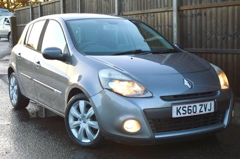 Used Renault Clio II Privilege 2010 Grey Hatchback