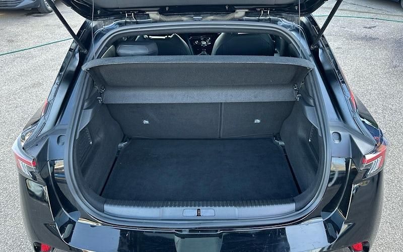 Used Vauxhall Mokka SRi 131 HP (96 kW) 2025 SUV