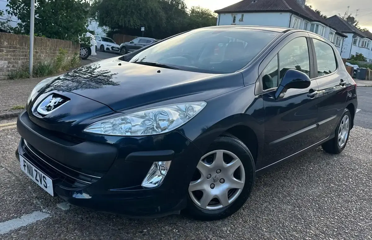 Used Peugeot 308 S 2011 Blue Hatchback