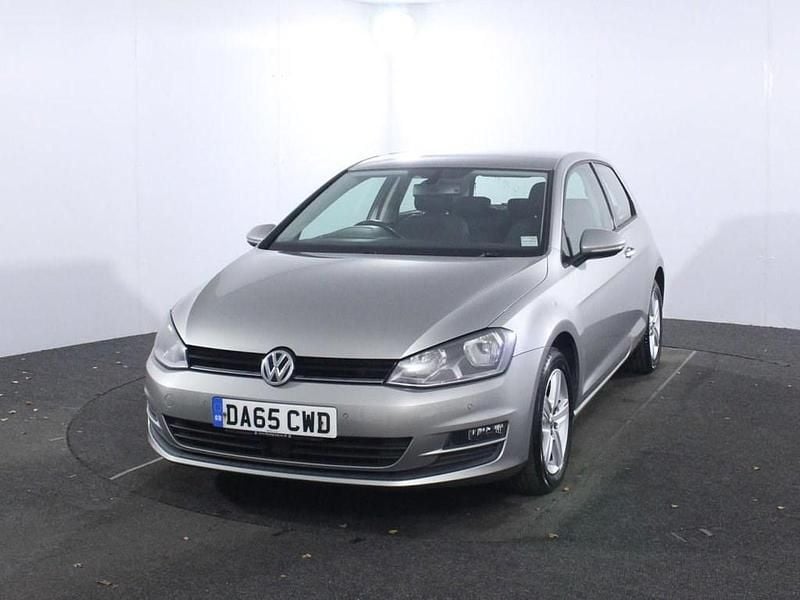 Used VW Golf VII Match 150 HP (110 kW) 2015 Silver Hatchback
