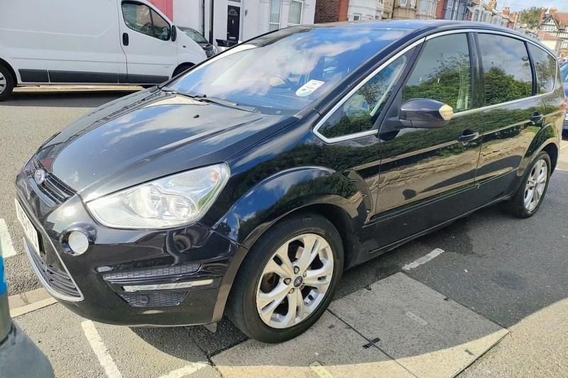 Used 2012 Ford S-MAX Titanium MPV | £4,995 (Good price) - Image 1/1