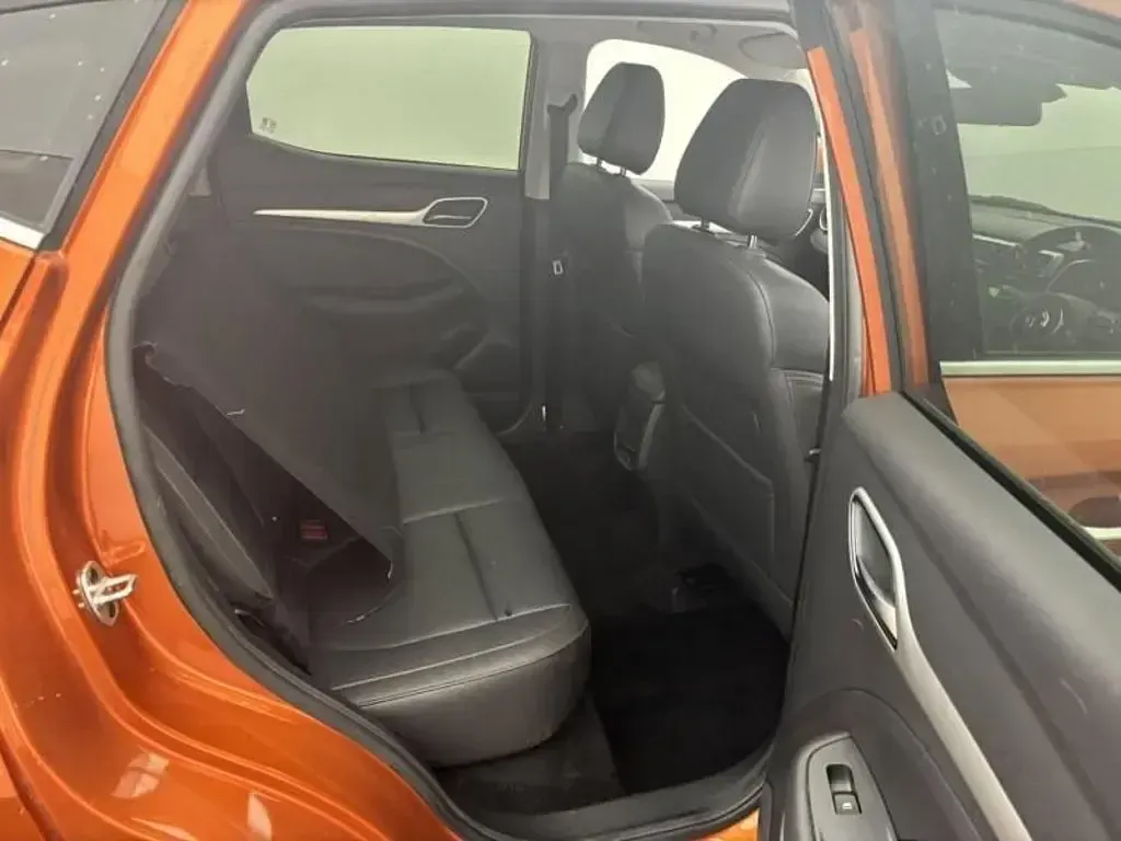 Used MG ZS 2023 Orange SUV