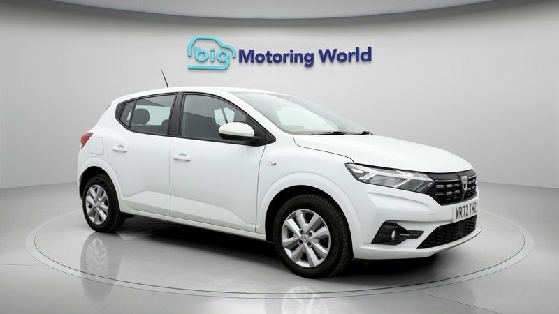 Used 2022 Dacia Sandero Comfort Hatchback | £10,000 (Good price) - Image 1/4