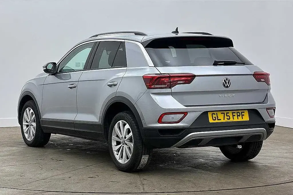 Used VW T-Roc Match 150 HP (110 kW) 2025 Silver SUV
