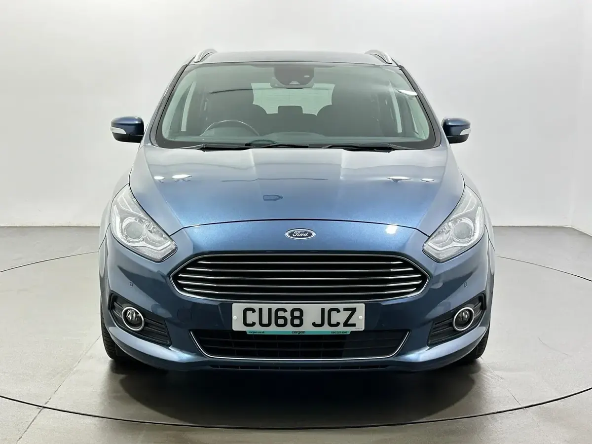 Used Ford S-MAX Titanium 2019 Blue MPV