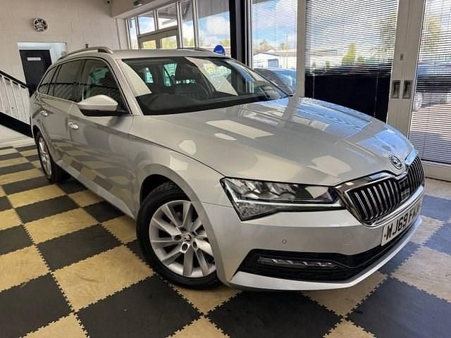 Used Skoda Superb SE Technology 150 HP (110 kW) 2019 Estate