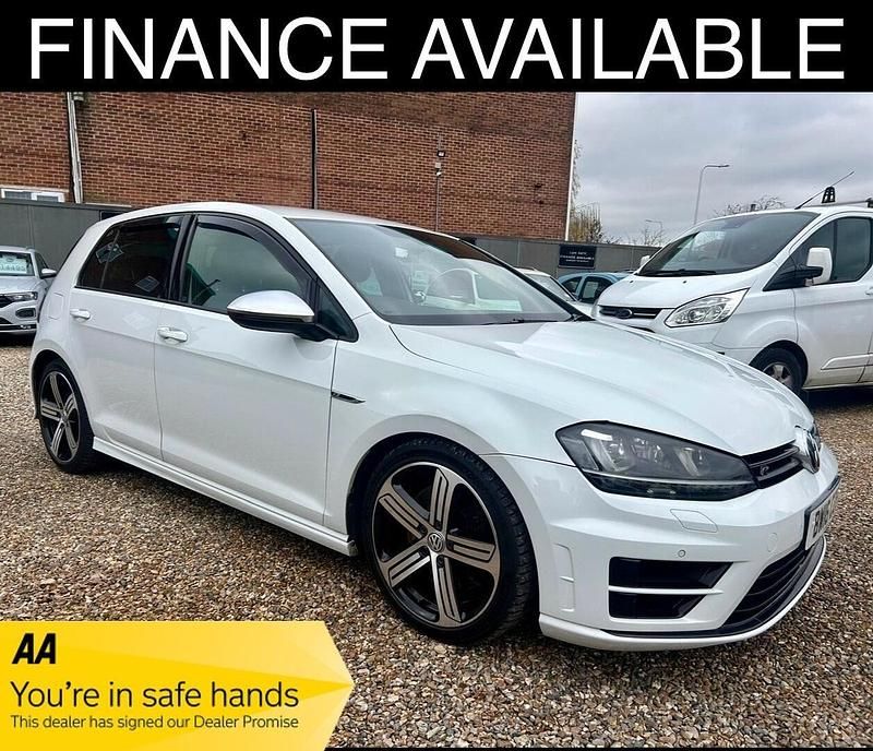White Used 2016 VW Golf VII R Hatchback | £14,495 (Fair price) - Image 1/2