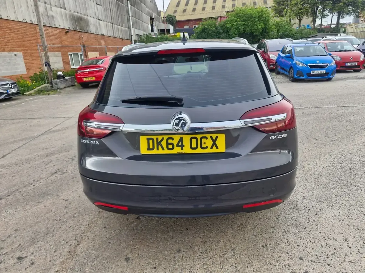 Używany Vauxhall Insignia SRi 163 KM (119 kW) 2014 Szary Kombi