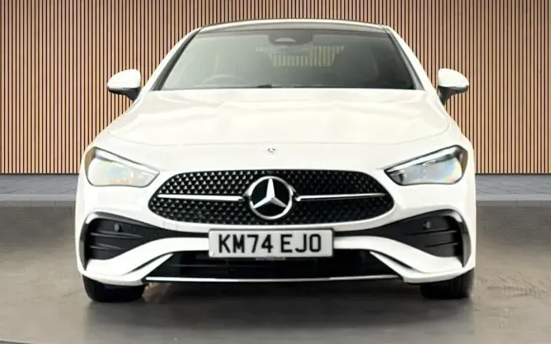 Used Mercedes E300 AMG Line Premium 313 HP (230 kW) 2026 Coupe