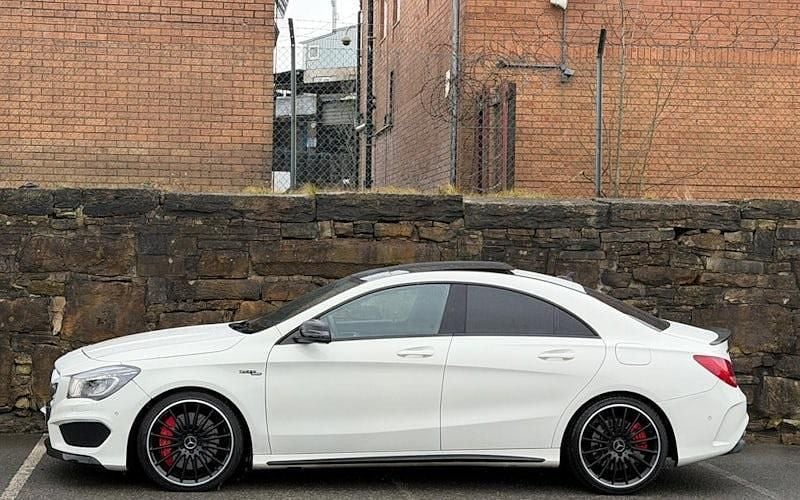 Used Mercedes CLA45 AMG AMG 360 HP (264 kW) 2014 White Sedan