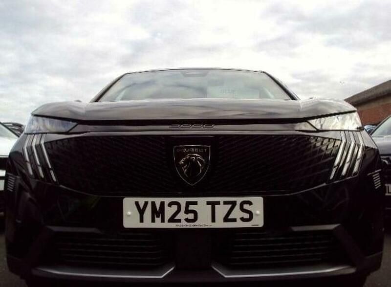 Nera black metallic New 2025 Peugeot 3008 Peugeot Sport Engineered Hatchback | £29,750 (A bit pricey) - Image 1/4
