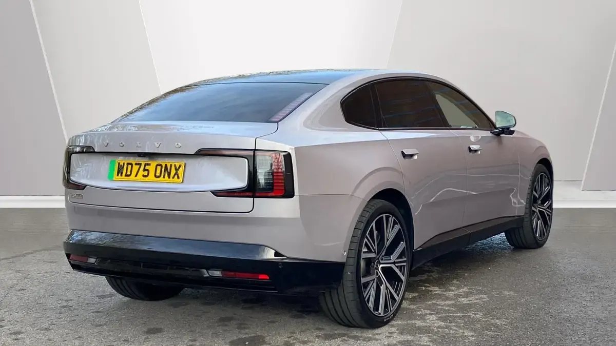 Used Volvo ES90 Ultra 244 kW (333 HP) 2025 Special metallic  aurora silver Sedan