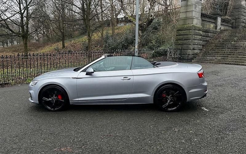 Begagnad Audi A5 Cabriolet S-Line 190 HK (139 kW) 2017 Silver Cab