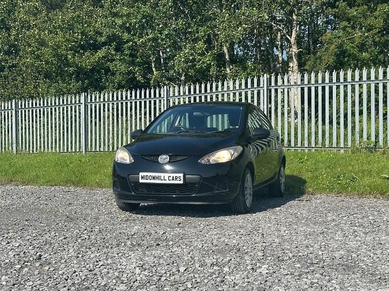 Black Used 2010 Mazda 2 Hatchback | £1,500 (Good price) - Image 1/4