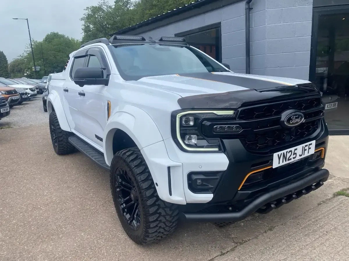 New Ford Ranger Wildtrack 2025 White Pickup
