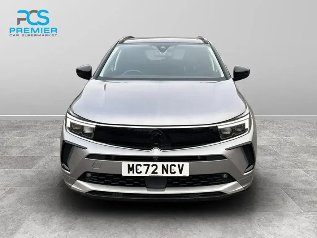 Used Vauxhall Grandland X Ultimate 128 HP (94 kW) 2023 Contrast grey (twocoat metallic paint) SUV