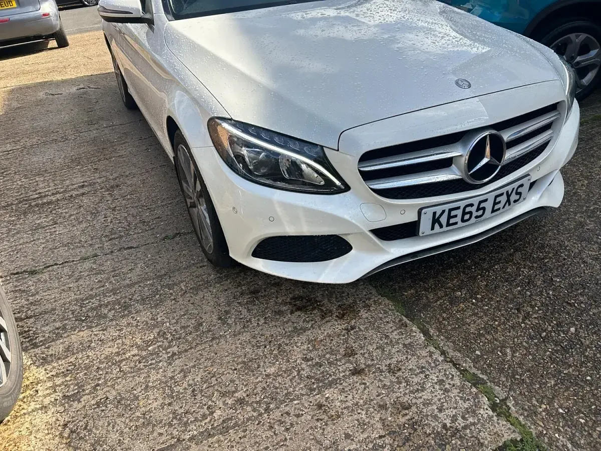 Used Mercedes C350e Premium 2016 White Estate