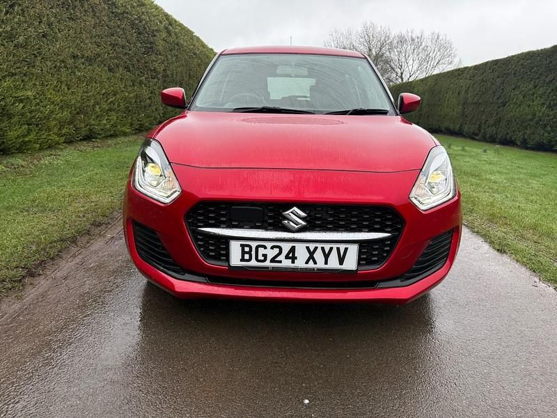 Used Suzuki Swift SZ-L 83 HP (61 kW) 2024 Red Hatchback