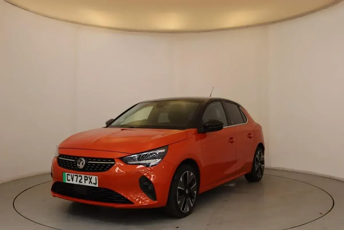 Used Vauxhall Corsa-e Elite 98 kW (134 HP) 2022 Orange Hatchback