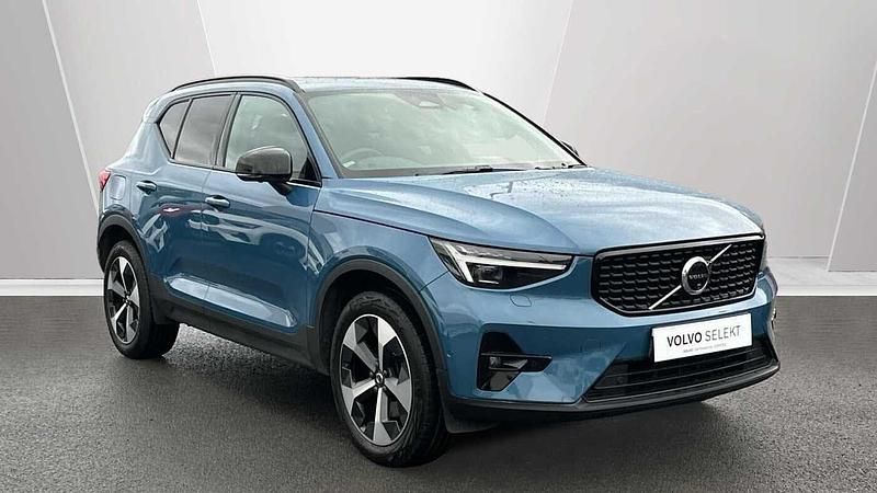 Used Volvo XC40 Ultimate 163 HP (119 kW) 2024 Blue SUV