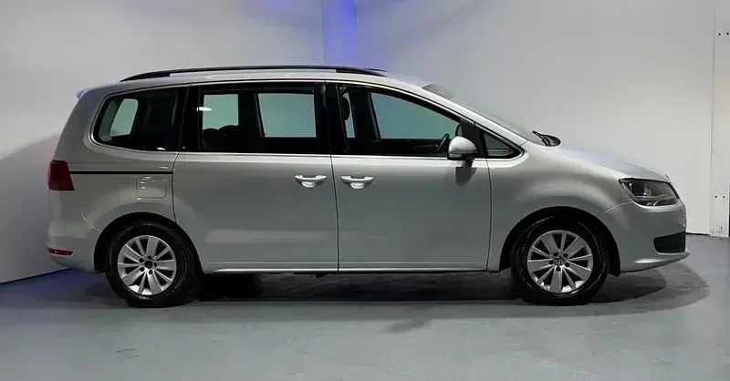 Used VW Sharan SE 140 HP (102 kW) 2013 Silver MPV