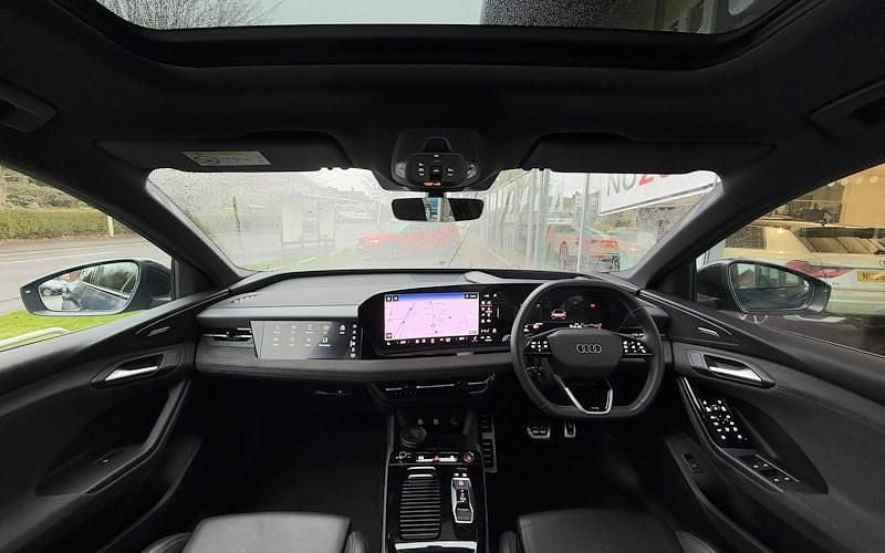 Used Audi e-tron 359 kW (489 HP) 2026 SUV