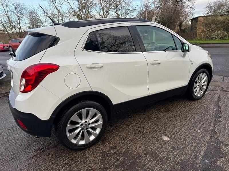 Used Vauxhall Mokka S 2015 White SUV