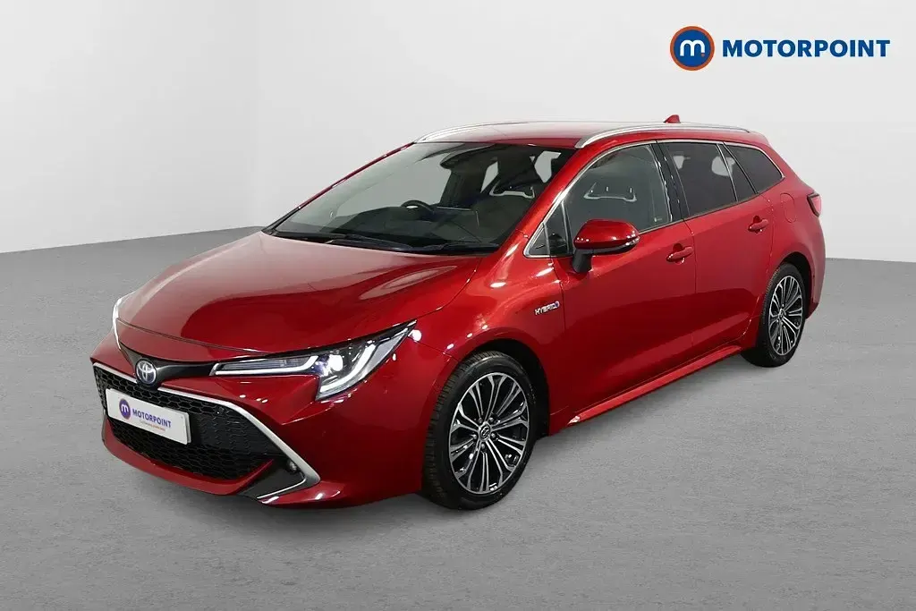 Usado Toyota Corolla 122 HP (89 kW) 2022 Vermelho Carrinha