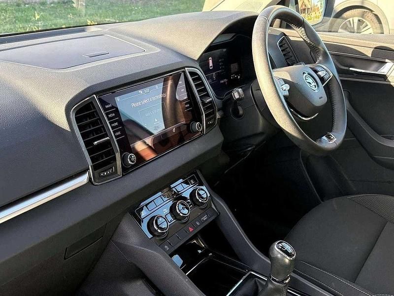 Used Skoda 110 R SE Drive 81 HP (59 kW) 2023 Brilliant silver metallic Estate