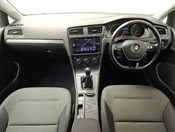 Used VW Golf VII SE 125 HP (91 kW) 2017 Grey Hatchback
