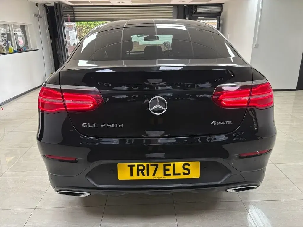 Used Mercedes GLC250 AMG line 2017 Black SUV