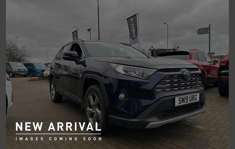 Blue Used 2019 Toyota RAV4 Hybrid Design SUV | £21,900 (Fair price) - Image 1/4