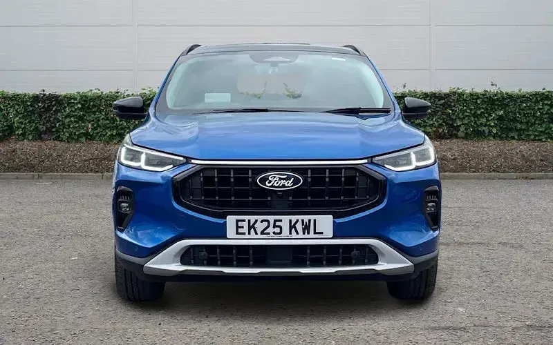 Używany Ford Kuga Active 183 KM (134 kW) 2025 Niebieski SUV
