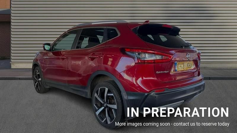 Used Nissan Qashqai Tekna 160 HP (117 kW) 2020 Red SUV