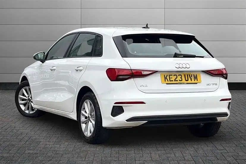Used Audi A3 Design 110 HP (80 kW) 2023 White Sedan